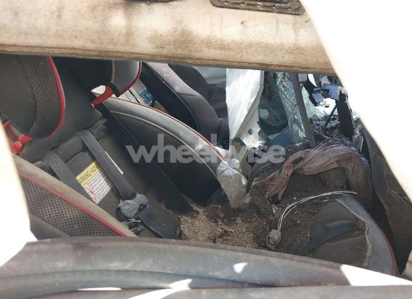 Photo 8 of 2021 Ford F-150 PLATINUM (VIN 1FTFW1EDXMFA92618)