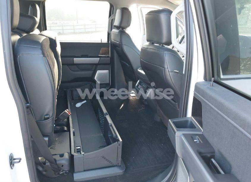 Photo 8 of 2022 Ford F-150 LARIAT (VIN 1FTFW1EDXNFA41735)