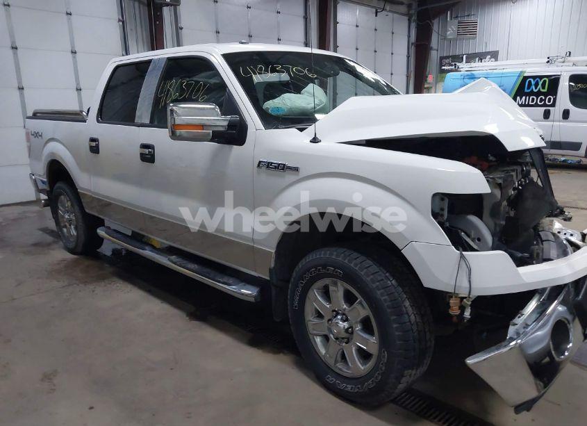 2013 Ford F-150 XLT (VIN 1FTFW1EF0DFB03241) main photo