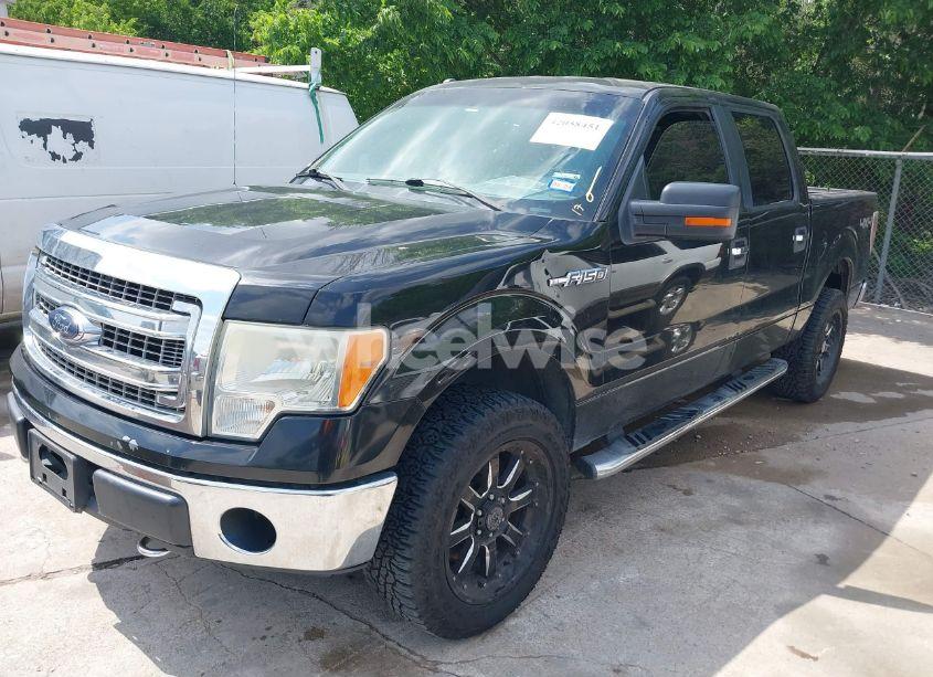 Photo 2 of 2013 Ford F-150 XLT (VIN 1FTFW1EF0DKE50320)