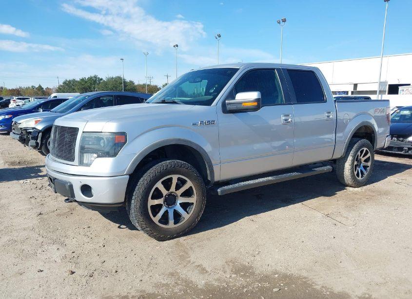 Photo 2 of 2013 Ford F-150 FX4 (VIN 1FTFW1EF0DKG23754)