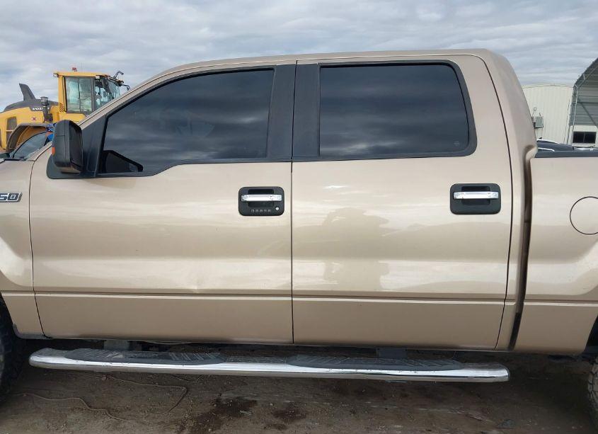 Photo 14 of 2014 Ford F-150 XLT (VIN 1FTFW1EF0EKD09863)