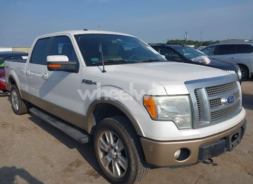 2012 Ford F-150 LARIAT (VIN 1FTFW1EF1CFA70250) main photo