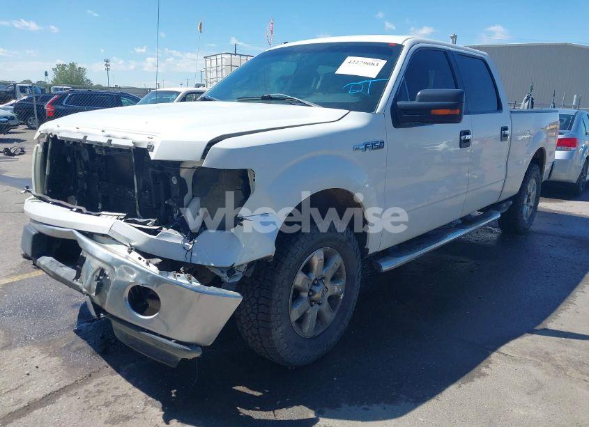 Photo 2 of 2013 Ford F-150 XLT (VIN 1FTFW1EF1DKE11459)