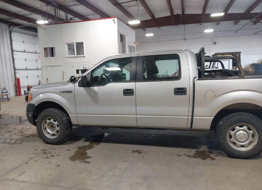 Photo 14 of 2014 Ford F-150 XL (VIN 1FTFW1EF1EKE10877)