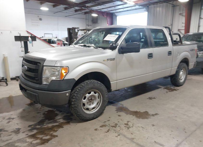 Photo 2 of 2014 Ford F-150 XL (VIN 1FTFW1EF1EKE10877)