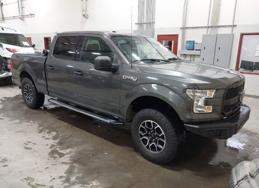 2016 Ford F-150 XLT (VIN 1FTFW1EF1GKF28236) main photo