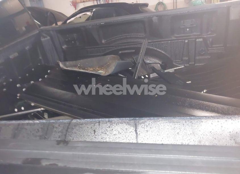 Photo 12 of 2017 Ford F-150 XLT (VIN 1FTFW1EF1HFA02215)