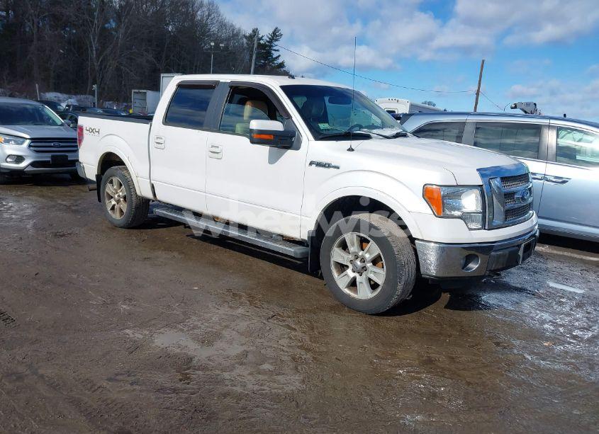 2011 Ford F-150 LARIAT (VIN 1FTFW1EF2BFC16749) main photo