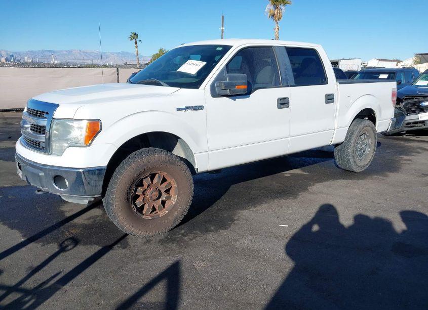 Photo 2 of 2013 Ford F-150 XLT (VIN 1FTFW1EF2DFA47240)