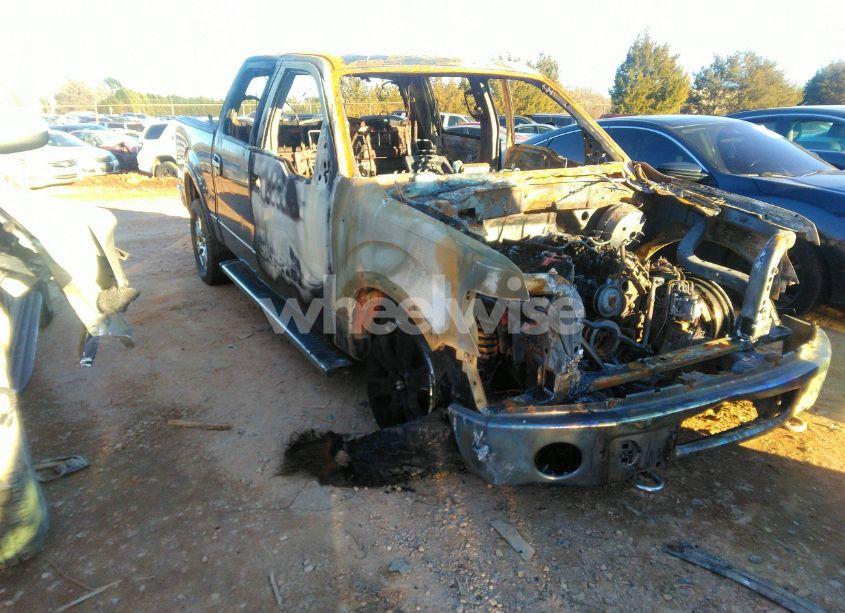 2013 Ford F-150 LARIAT (VIN 1FTFW1EF2DKD80142) main photo