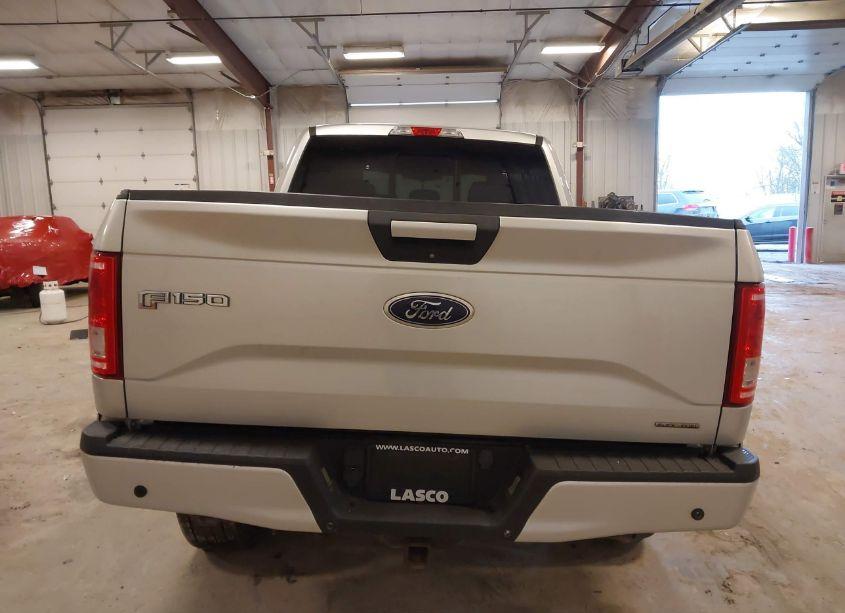 Photo 16 of 2015 Ford F-150 XLT (VIN 1FTFW1EF2FFA64574)