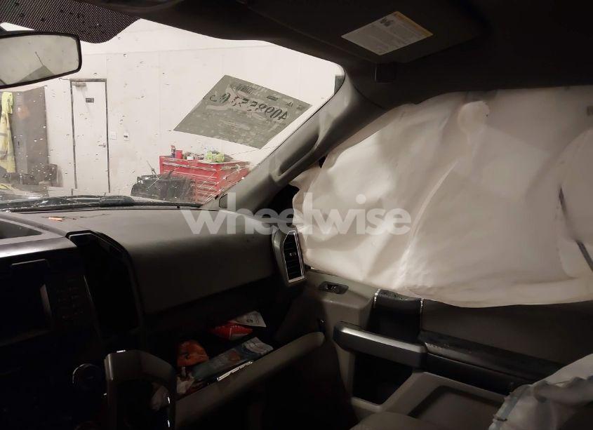 Photo 5 of 2016 Ford F-150 XLT (VIN 1FTFW1EF2GFB14939)