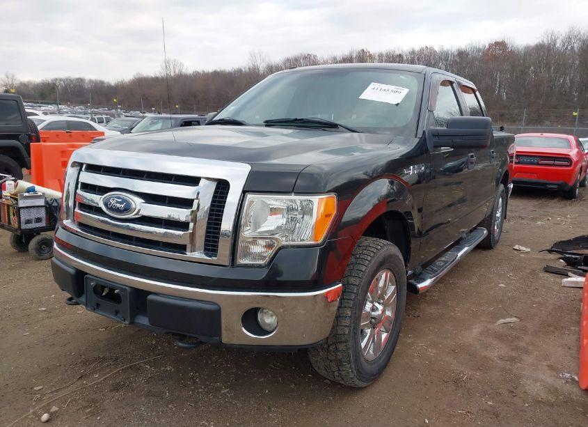 Photo 2 of 2011 Ford F-150 XLT (VIN 1FTFW1EF3BFA04944)