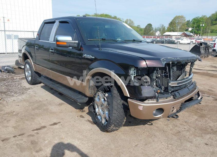 2013 Ford F-150 LARIAT (VIN 1FTFW1EF3DFB88835) main photo