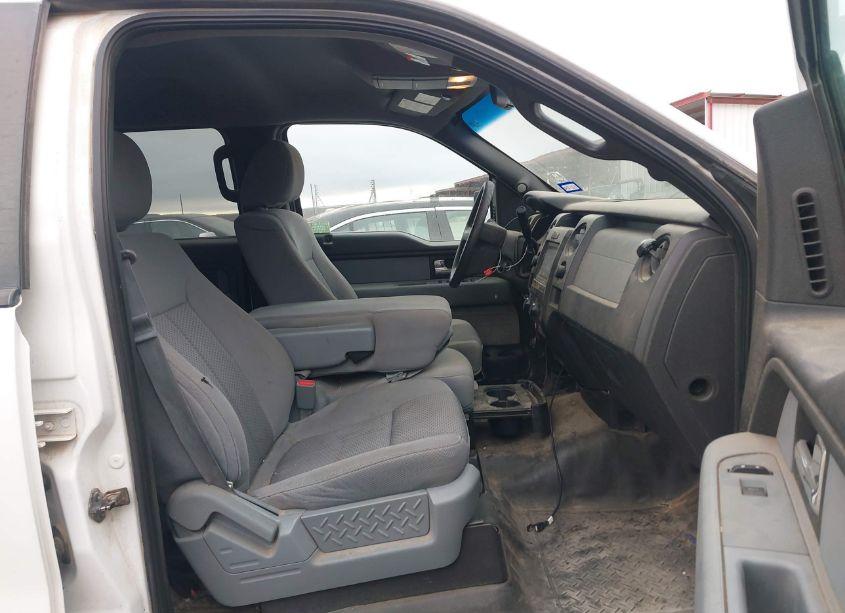 Photo 5 of 2014 Ford F-150 XL (VIN 1FTFW1EF3EKG52683)