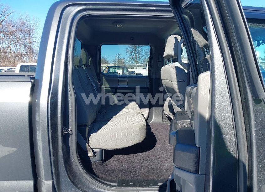 Photo 8 of 2016 Ford F-150 XLT (VIN 1FTFW1EF3GFC87742)