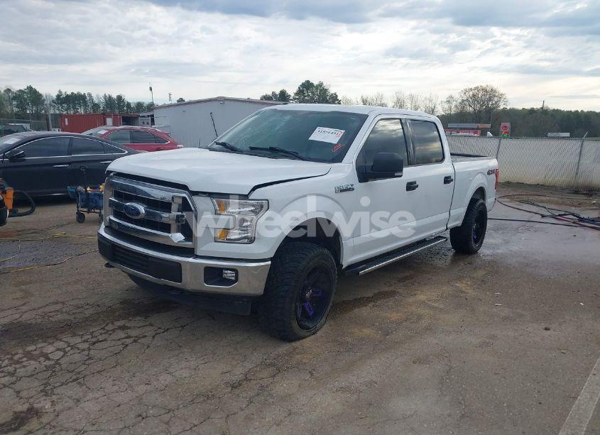 Photo 2 of 2017 Ford F-150 XLT (VIN 1FTFW1EF3HKD01096)