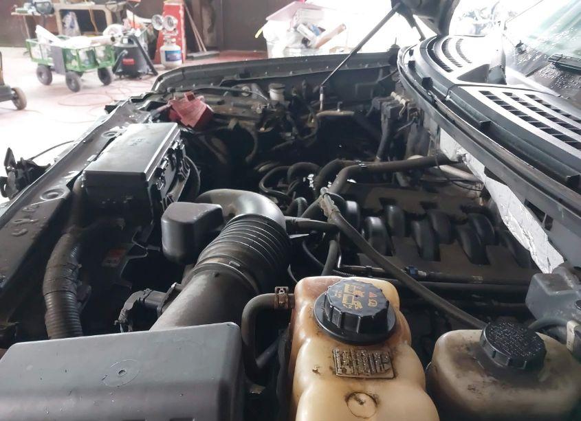 Photo 10 of 2011 Ford F-150 XLT (VIN 1FTFW1EF4BFA25110)