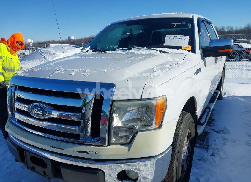 Photo 2 of 2011 Ford F-150 XLT (VIN 1FTFW1EF4BKD86568)