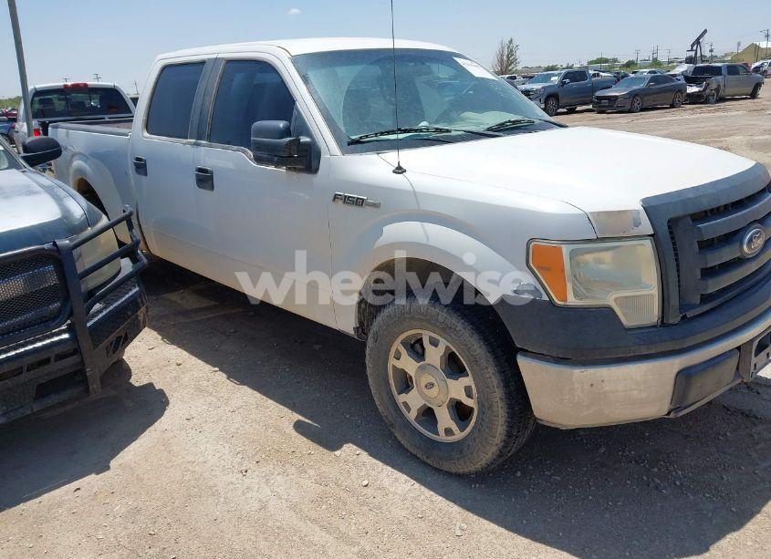 2011 Ford F-150 XL (VIN 1FTFW1EF4BKE10965) main photo