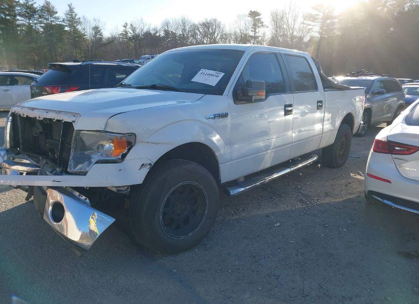 Photo 2 of 2012 Ford F-150 XLT (VIN 1FTFW1EF4CFA32740)