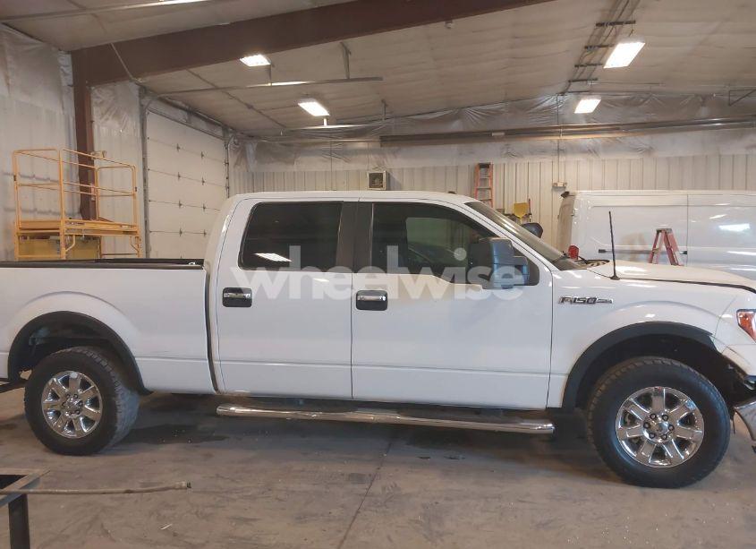 Photo 13 of 2014 Ford F-150 XLT (VIN 1FTFW1EF4EFB45137)