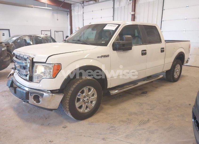 Photo 2 of 2014 Ford F-150 XLT (VIN 1FTFW1EF4EFB45137)