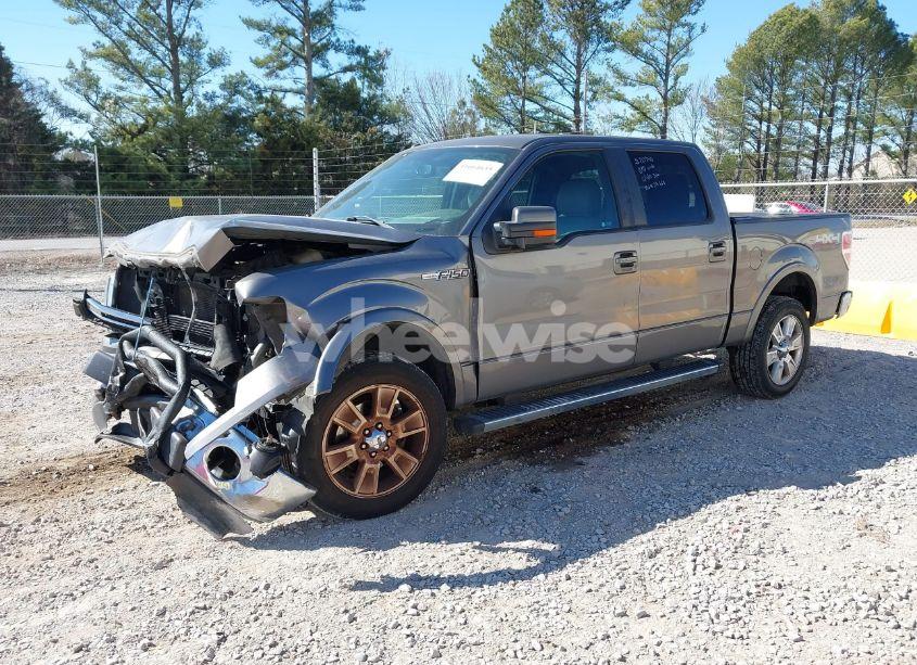 Photo 2 of 2013 Ford F-150 LARIAT (VIN 1FTFW1EF5DFC68721)