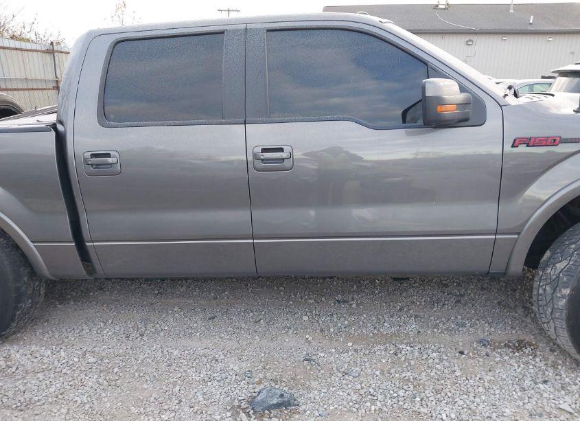 Photo 13 of 2014 Ford F-150 FX4 (VIN 1FTFW1EF5EFA79083)