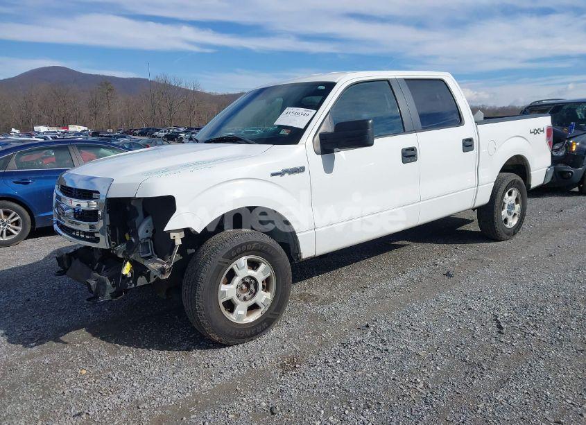 Photo 2 of 2014 Ford F-150 XLT (VIN 1FTFW1EF5EFB02264)