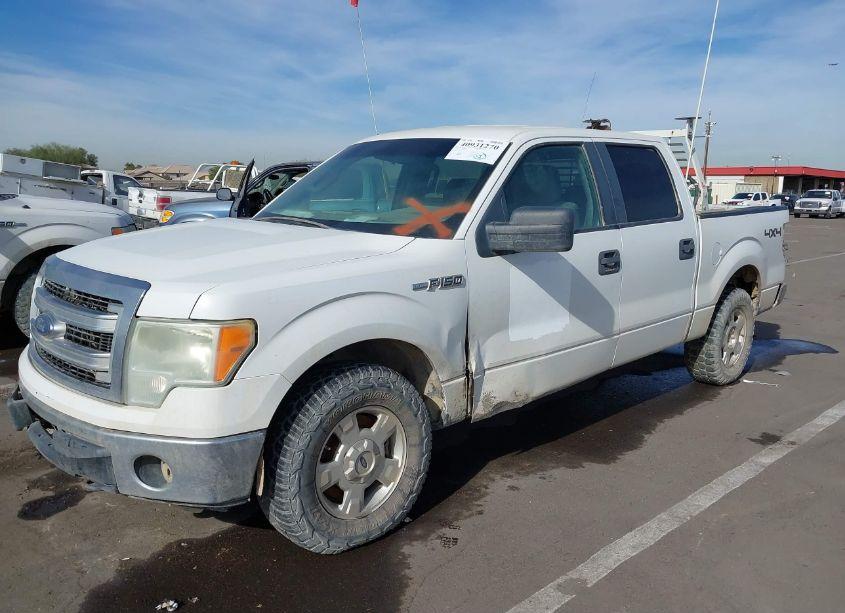 Photo 2 of 2014 Ford F-150 XLT (VIN 1FTFW1EF5EKF78084)