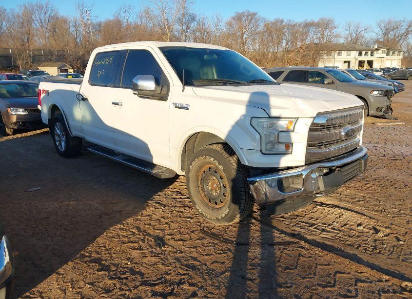 2015 Ford F-150 LARIAT (VIN 1FTFW1EF5FFA06037) main photo