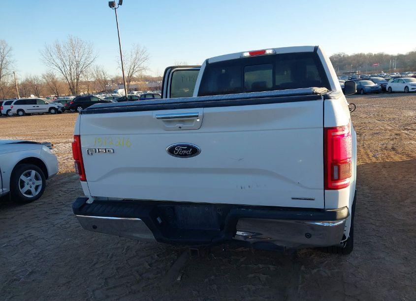 Photo 15 of 2015 Ford F-150 LARIAT (VIN 1FTFW1EF5FFA06037)