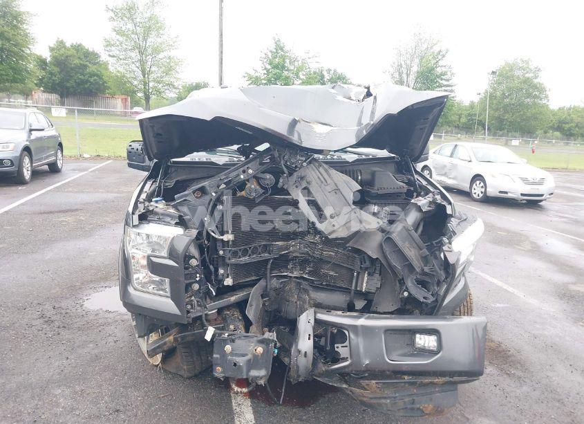 Photo 12 of 2016 Ford F-150 XLT (VIN 1FTFW1EF5GFA42232)