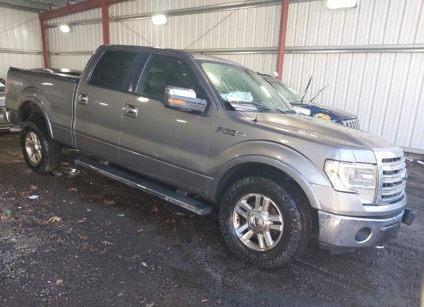 2013 Ford F-150 LARIAT (VIN 1FTFW1EF6DFA43689) main photo