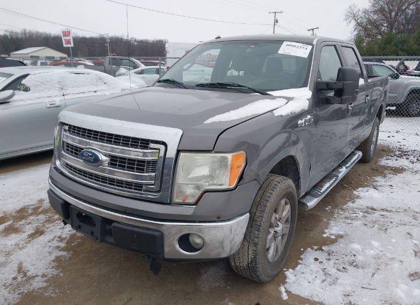 Photo 2 of 2014 Ford F-150 XLT (VIN 1FTFW1EF6EFB12088)