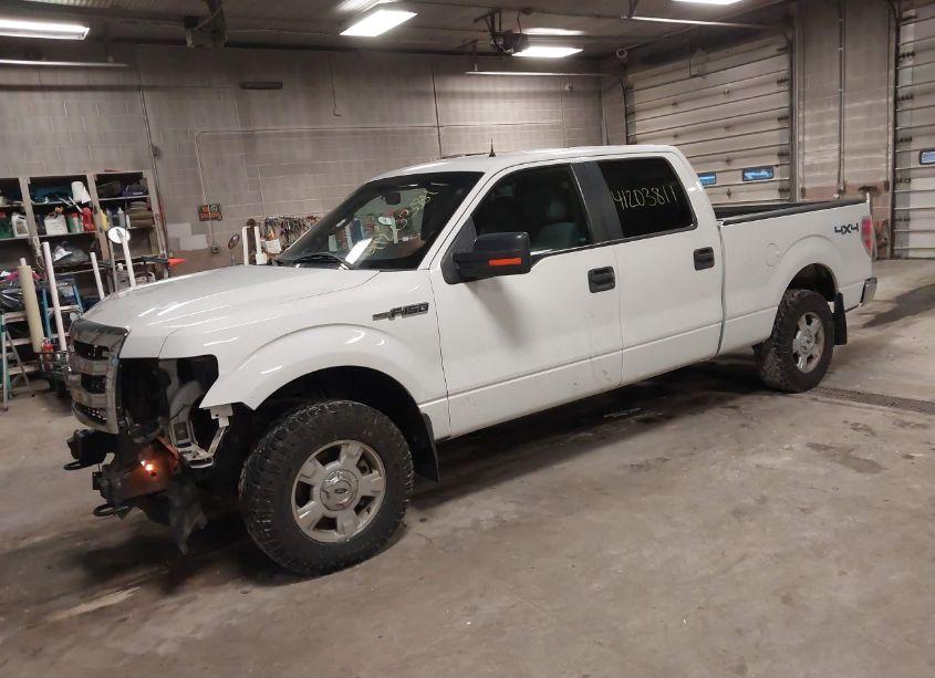 Photo 2 of 2014 Ford F-150 XLT (VIN 1FTFW1EF6EKF93936)