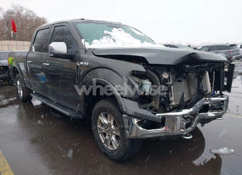 2016 Ford F-150 LARIAT (VIN 1FTFW1EF6GKF11741) main photo