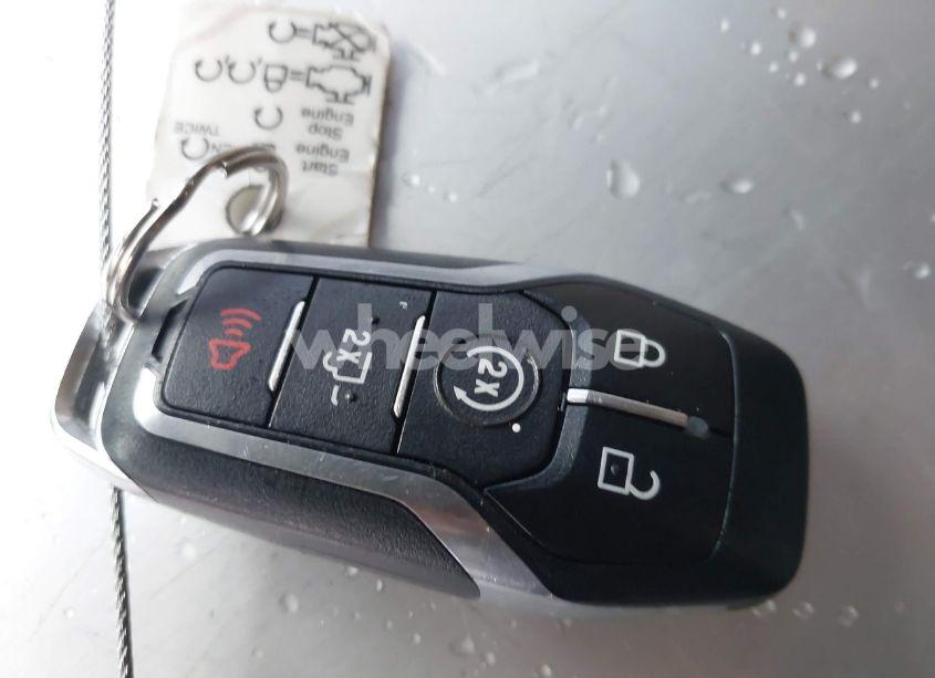 Photo 11 of 2016 Ford F-150 LARIAT (VIN 1FTFW1EF6GKF11741)