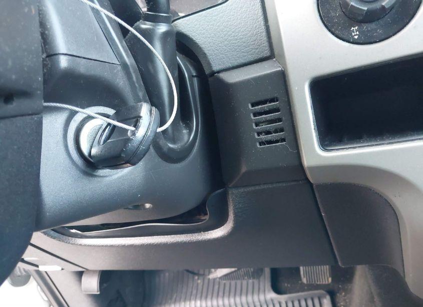 Photo 11 of 2011 Ford F-150 FX4/KING RANCH/LARIAT/PLATINUM/XL/XLT (VIN 1FTFW1EF8BFC28100)