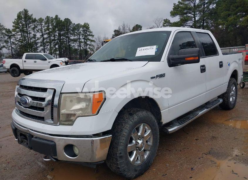 Photo 2 of 2013 Ford F-150 XLT (VIN 1FTFW1EF8DKD89072)