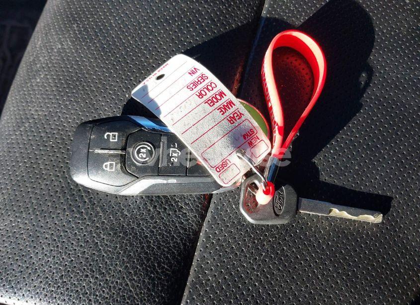 Photo 11 of 2016 Ford F-150 LARIAT (VIN 1FTFW1EF8GFC22143)