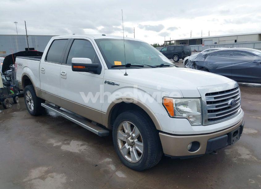 2013 Ford F-150 LARIAT (VIN 1FTFW1EF9DFA30113) main photo