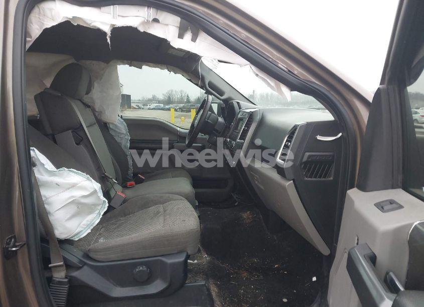 Photo 5 of 2016 Ford F-150 XLT (VIN 1FTFW1EF9GKE20298)