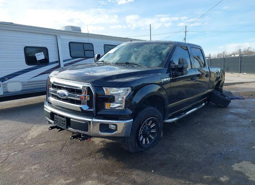 Photo 2 of 2017 Ford F-150 XLT (VIN 1FTFW1EF9HFC14134)