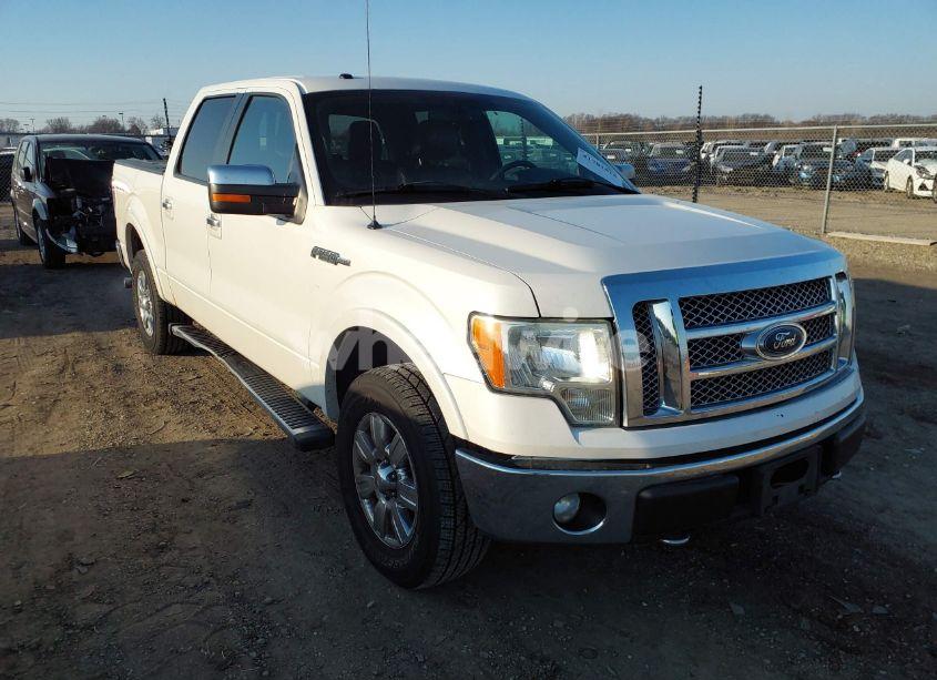 2011 Ford F-150 LARIAT (VIN 1FTFW1EFXBFC86791) main photo