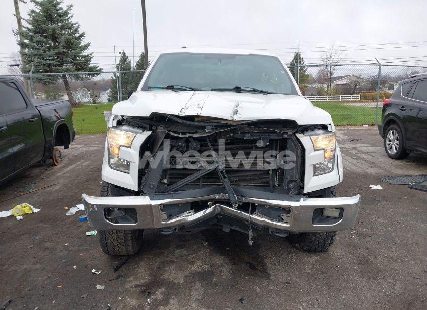 Photo 12 of 2015 Ford F-150 XLT (VIN 1FTFW1EFXFFC09778)