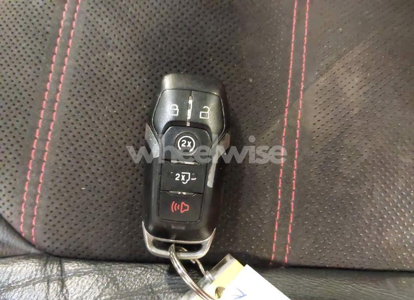 Photo 11 of 2016 Ford F-150 LARIAT (VIN 1FTFW1EG0GFC87111)