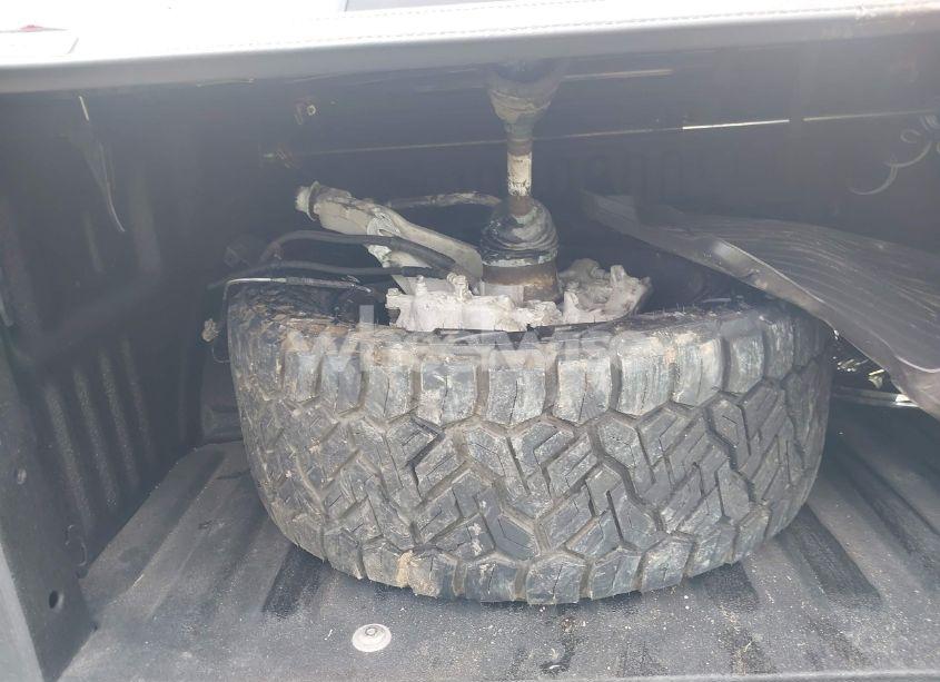 Photo 12 of 2018 Ford F-150 XLT (VIN 1FTFW1EG1JFB58964)